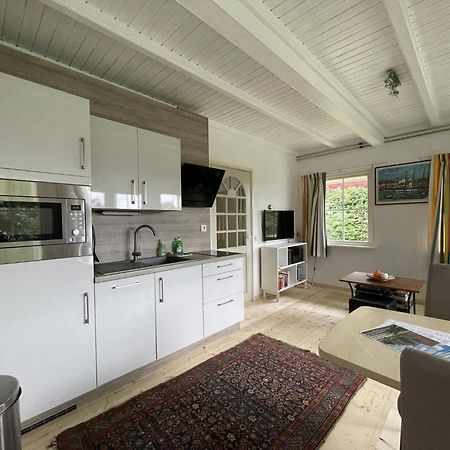 Vakantiehuis Bij Lauwersmeer Anjum Exteriör bild
