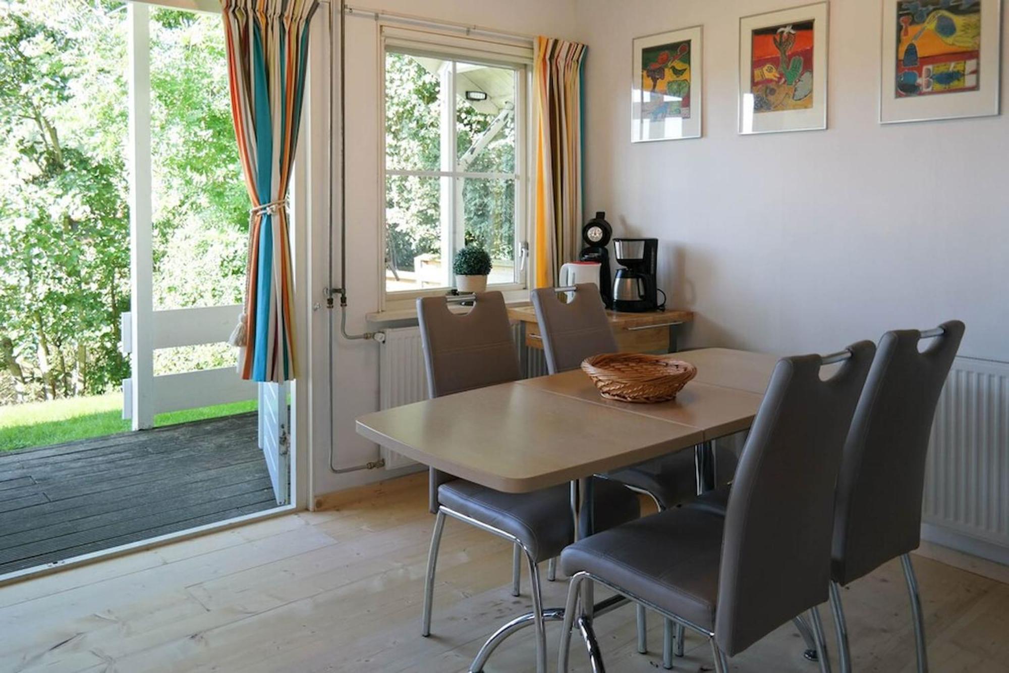 Vakantiehuis Bij Lauwersmeer Anjum Exteriör bild