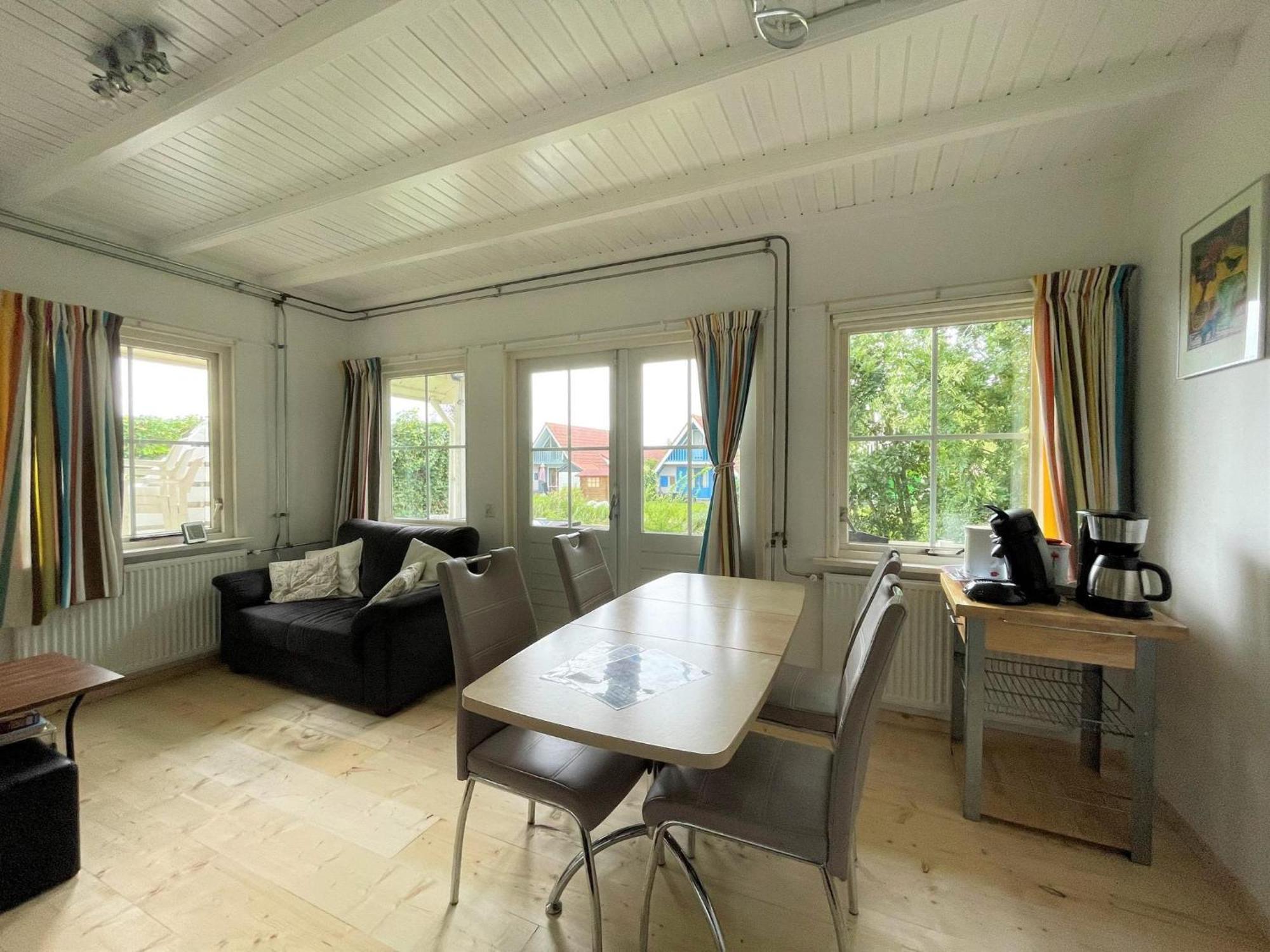 Vakantiehuis Bij Lauwersmeer Anjum Exteriör bild